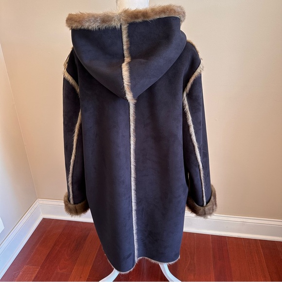 Dennis Basso Faux Fur and Suede Winter Coat Reversible Brown and Black Size Lg - Picture 5 of 9